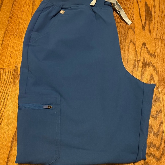 FIGS Blue Scrub Pants - Picture 4 of 7